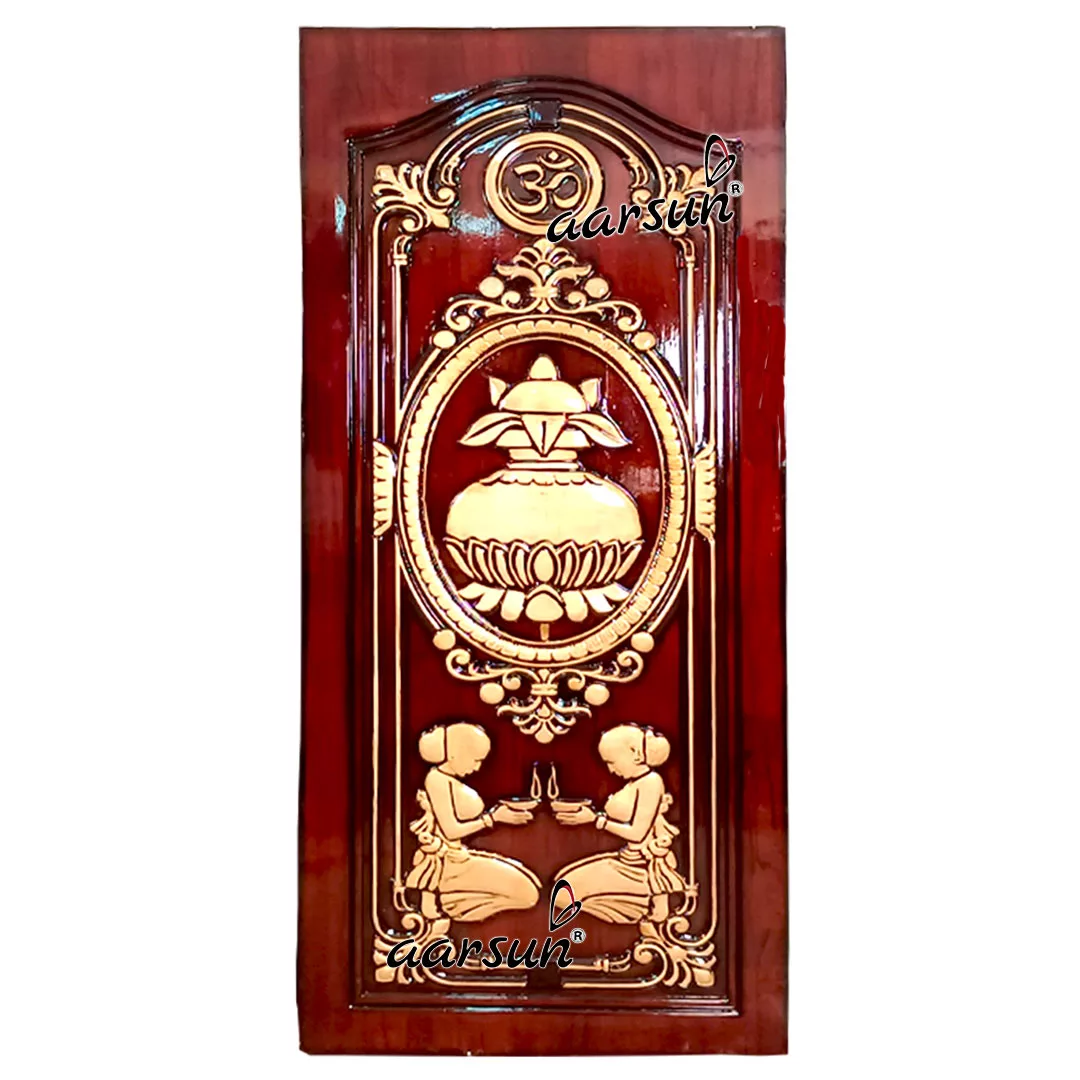 दिव्य पूजा कक्ष द्वार डिजाइन