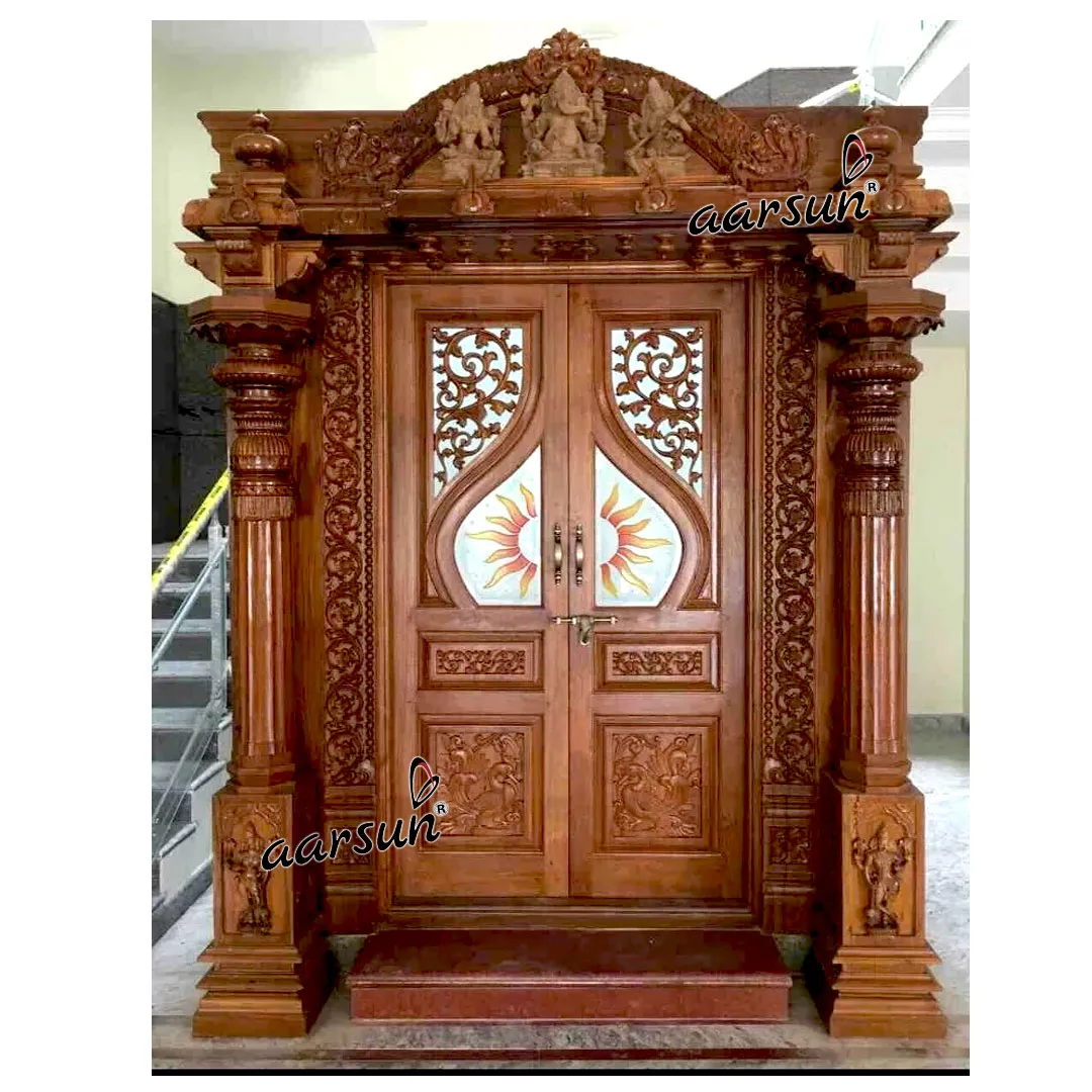 भव्य पूजा कक्ष द्वार दरवाजा