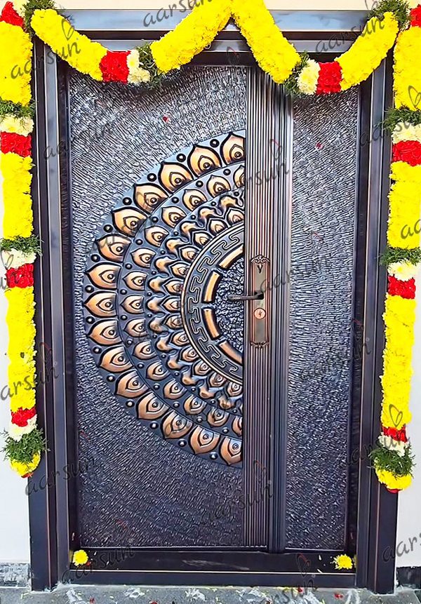 नक्काशीदार डोर डिज़ाइन लकड़ी